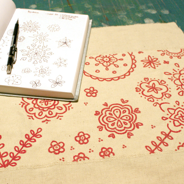 chemin-de-table-fleurs-diy